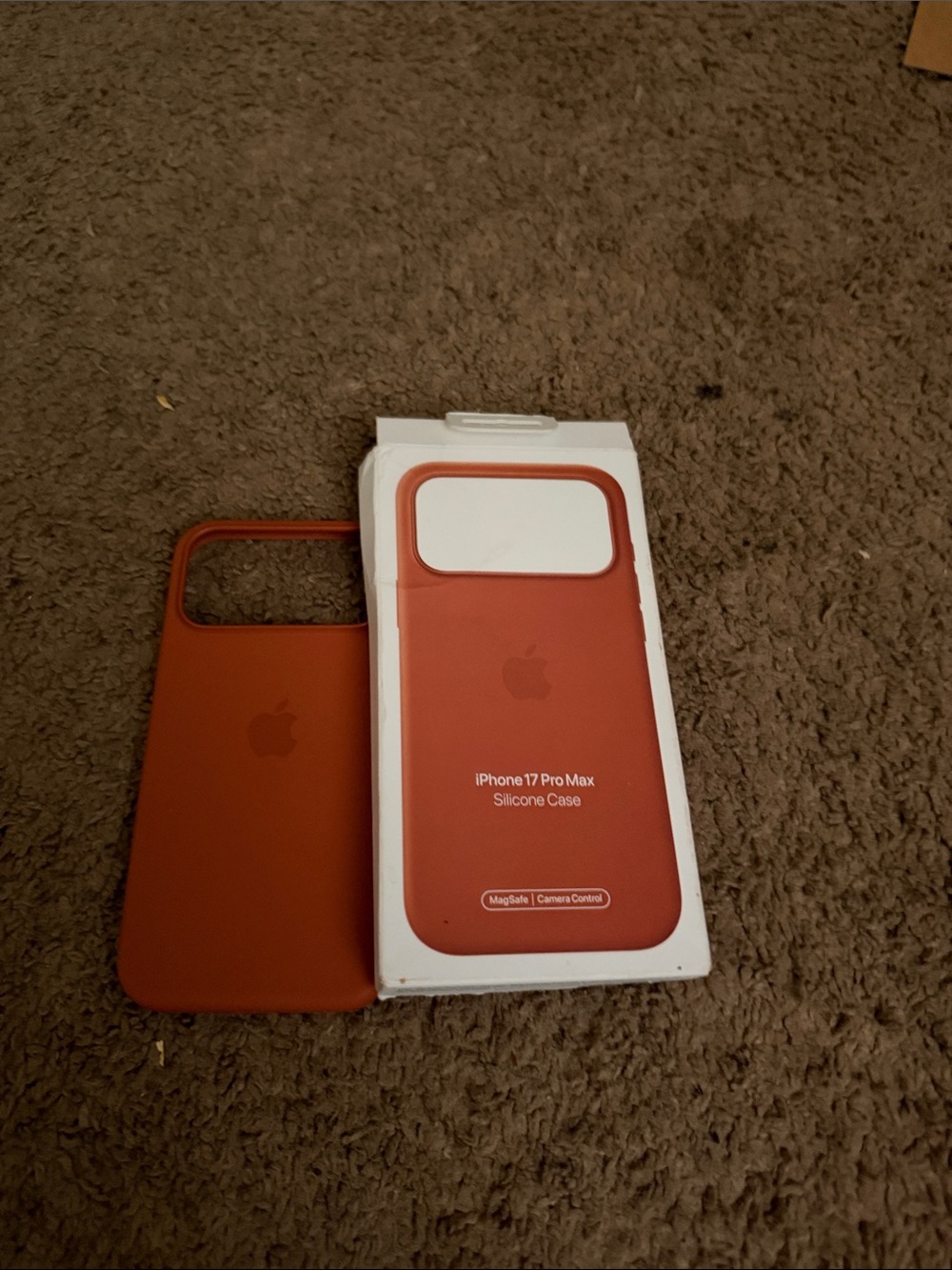 Apple iPhone 17 Pro Max Silicone Case - Brick Red